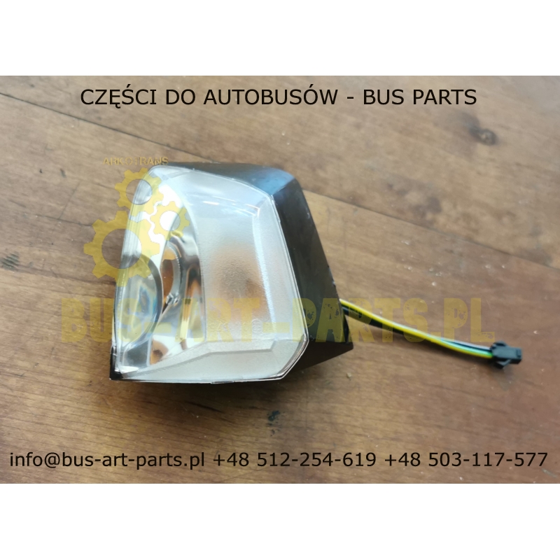 LAMPA KIERUNKOWSKAZU W LUSTERKU ARCOL LEWE 6 E9 01.1575