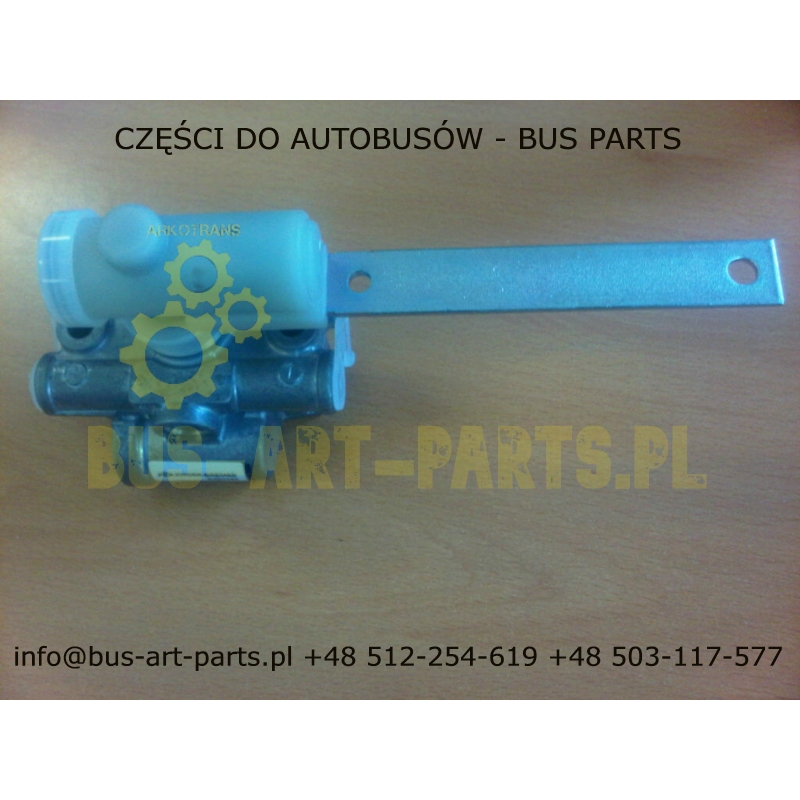 ZAWÓR POZIOMUJĄCY MERCEDES TOURISMO 2007-  SETRA S4.. LEWY TYŁ